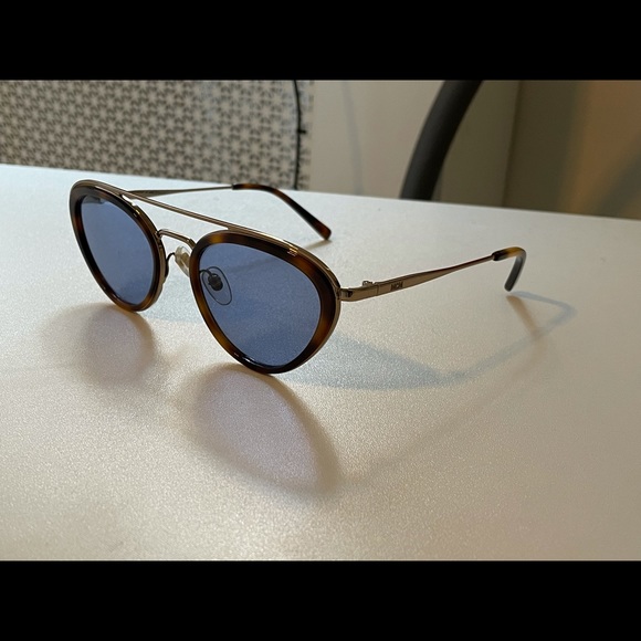 MCM sunglasses - Picture 4 of 11